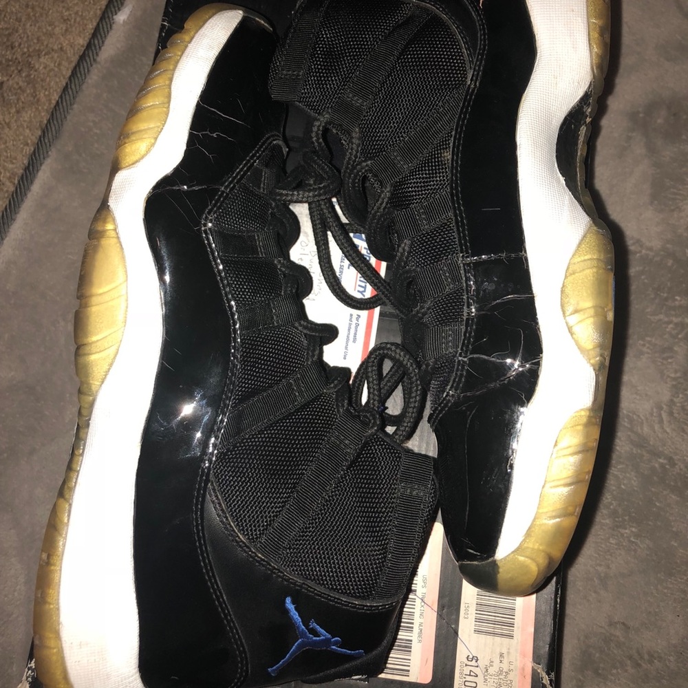 Air Jordan 11 Space Jam 2009  Size 11